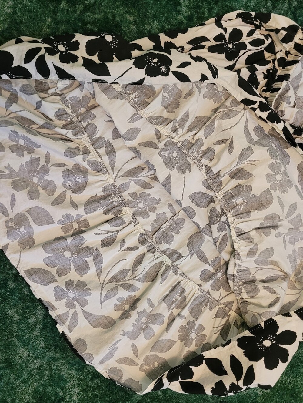Black & White Floral Cotton Two-Piece Set - Crop Top & Maxi Skirt - Picture 4 of 8